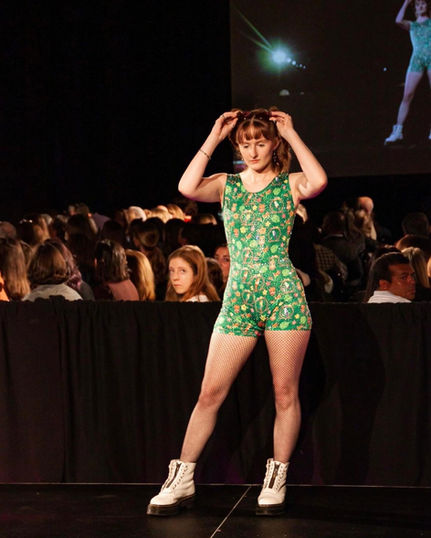 Runway look — detail 2 embellishment close-up